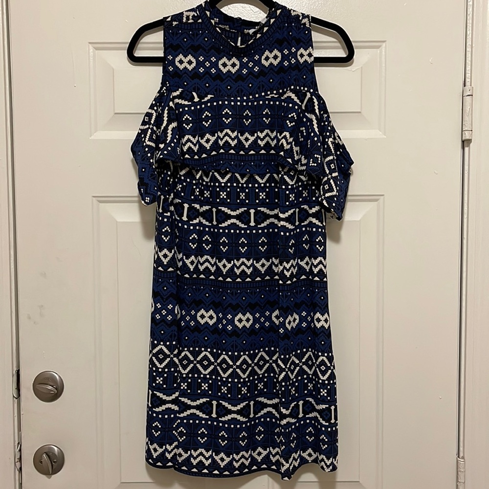 NWT Cold Shoulder Dress size large